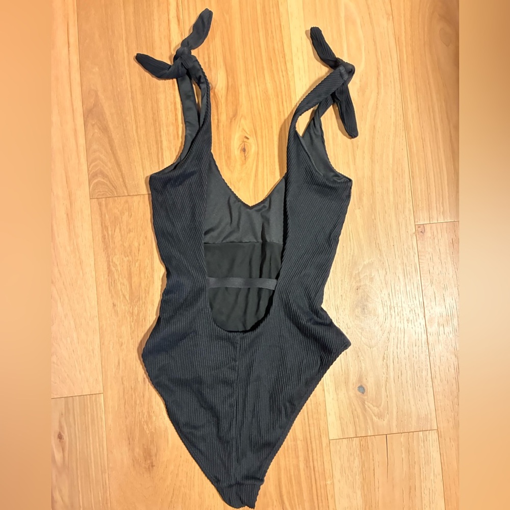 Ribbed black one piece bathing suit